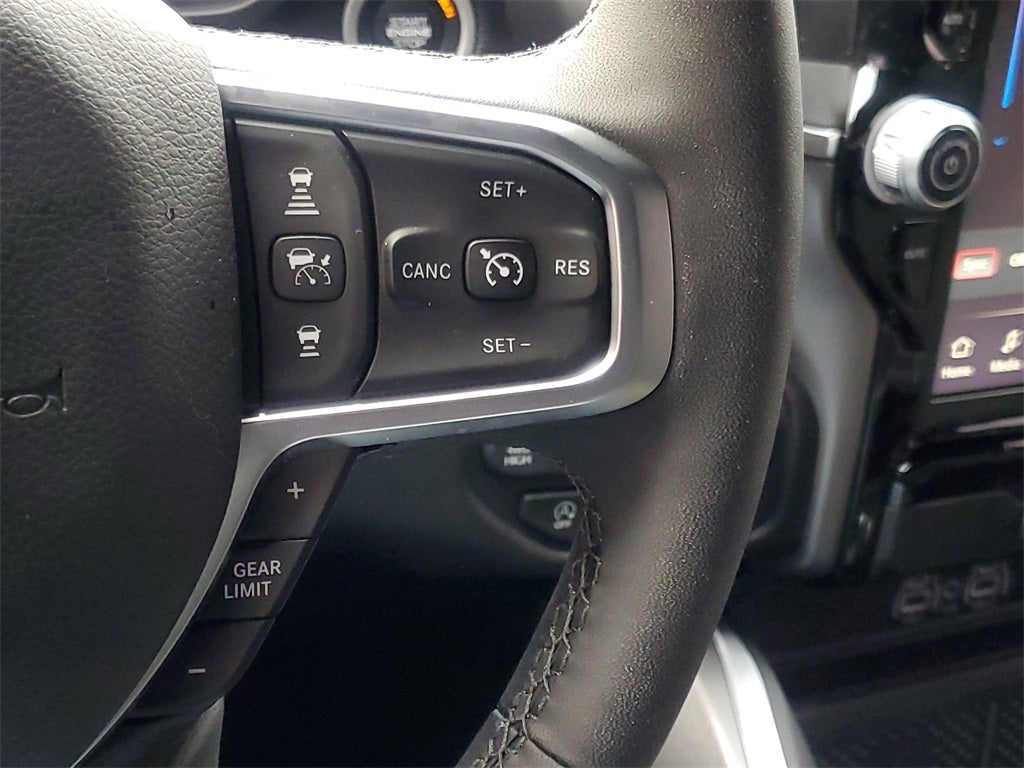 2025 RAM 1500 Big Horn Crew Cab 4x4 5'7' Box