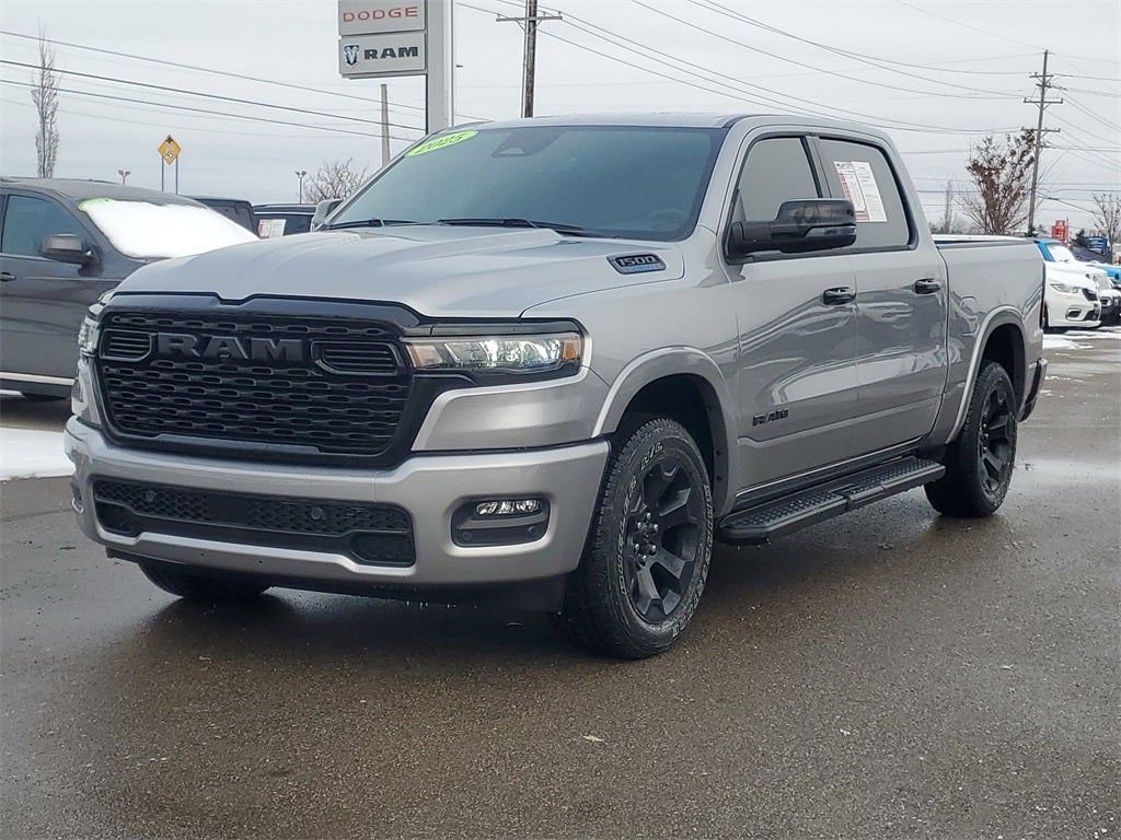 2025 RAM 1500 Big Horn Crew Cab 4x4 5'7' Box