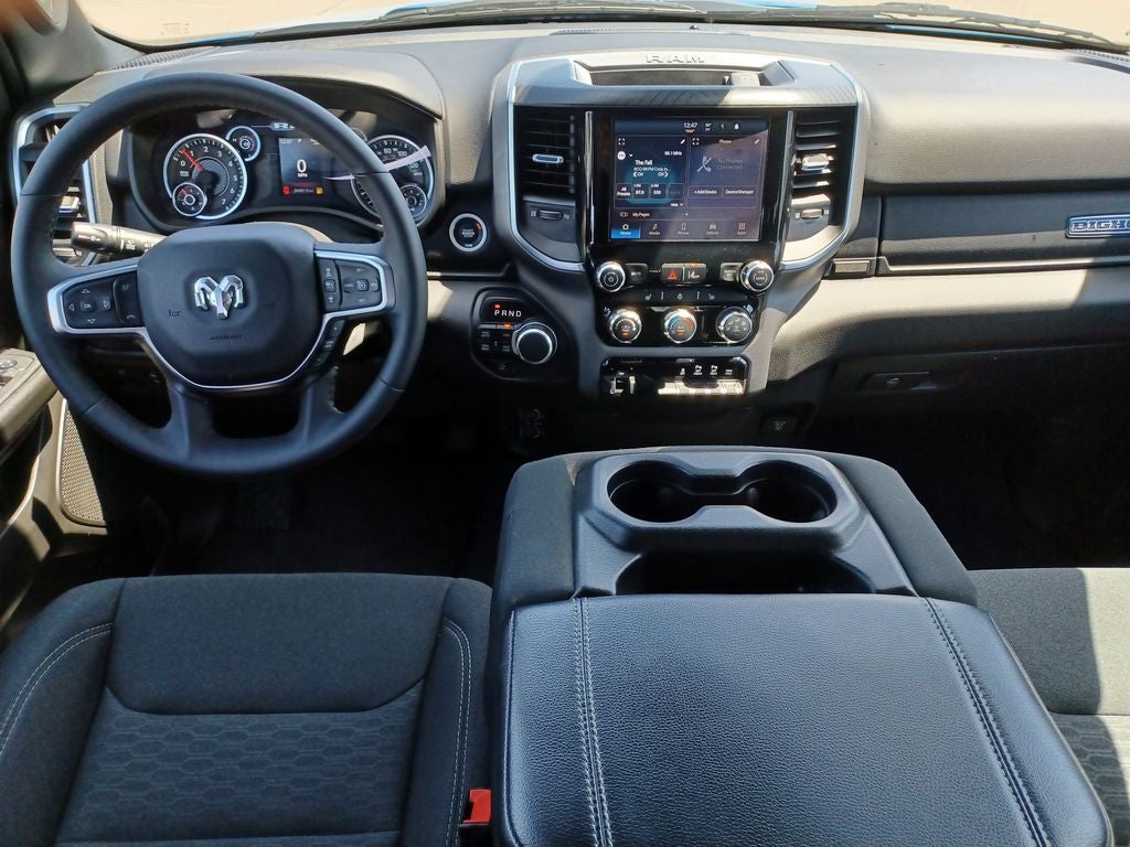2025 RAM 1500 Big Horn Crew Cab 4x4 5'7' Box