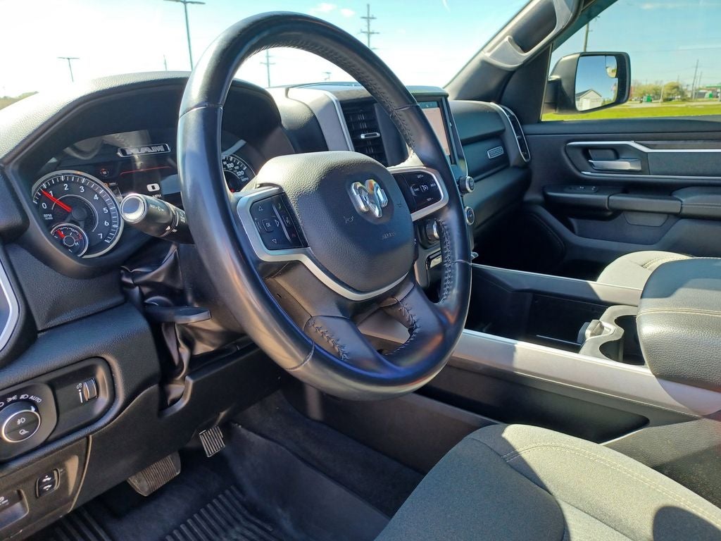 2022 RAM 1500 Big Horn Crew Cab 4x4 6'4' Box