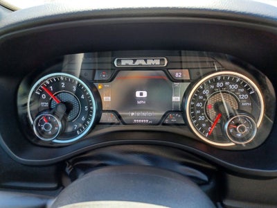 2022 RAM 1500 Big Horn Crew Cab 4x4 6'4' Box