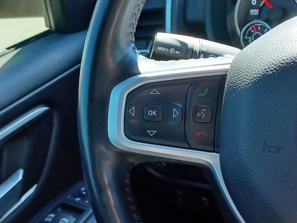 2022 RAM 1500 Big Horn Crew Cab 4x4 6'4' Box