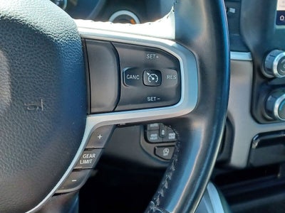 2022 RAM 1500 Big Horn Crew Cab 4x4 6'4' Box