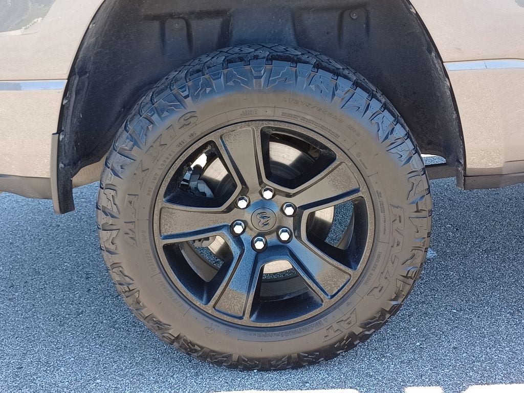 2022 RAM 1500 Big Horn Crew Cab 4x4 6'4' Box