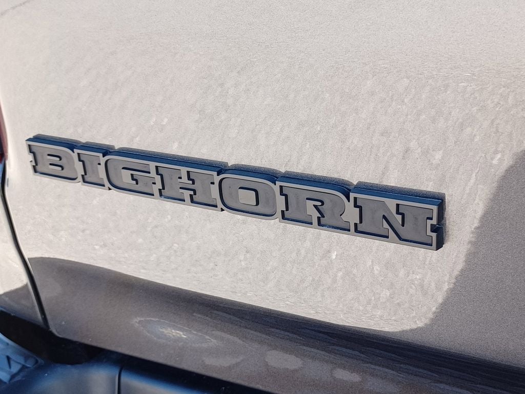 2022 RAM 1500 Big Horn Crew Cab 4x4 6'4' Box