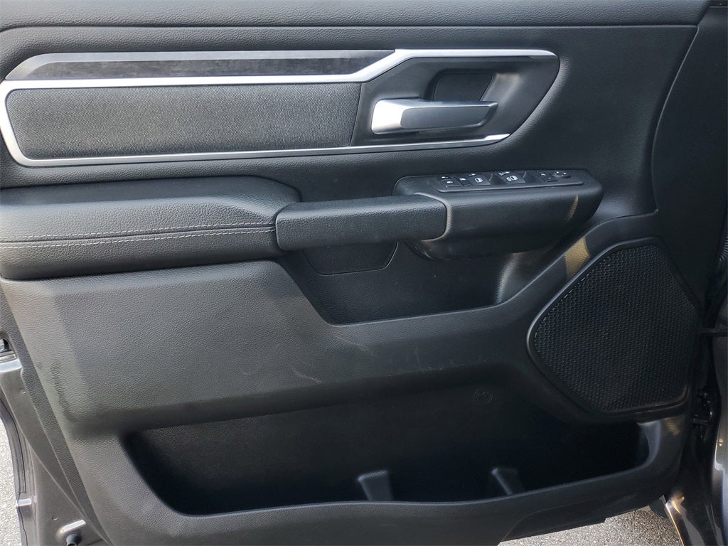 2022 RAM 1500 Big Horn Crew Cab 4x4 6'4' Box