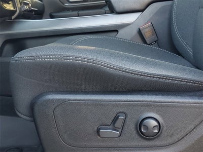 2022 RAM 1500 Big Horn Crew Cab 4x4 6'4' Box