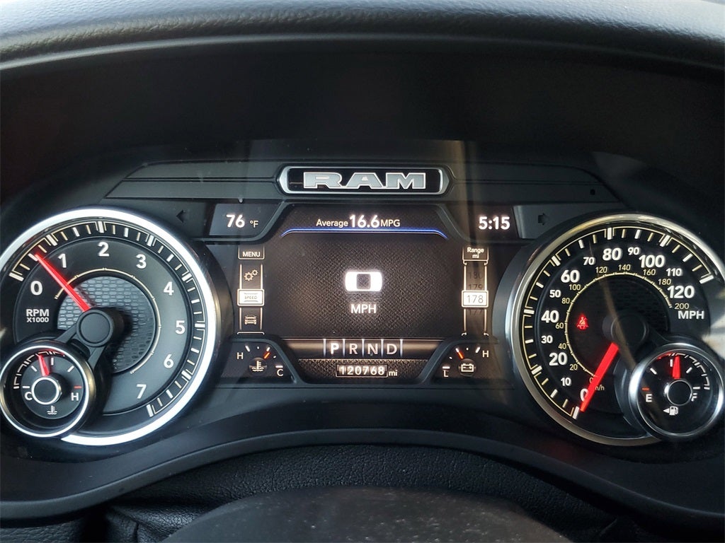 2022 RAM 1500 Big Horn Crew Cab 4x4 6'4' Box