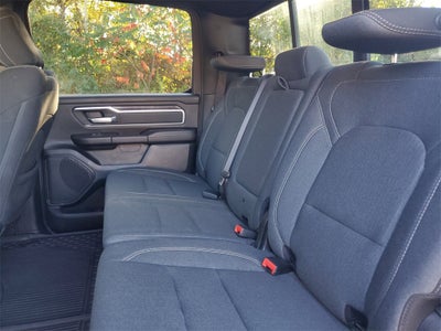 2022 RAM 1500 Big Horn Crew Cab 4x4 6'4' Box