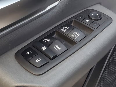 2022 RAM 1500 Big Horn Quad Cab 4x4 6'4' Box