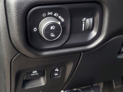 2022 RAM 1500 Big Horn Quad Cab 4x4 6'4' Box