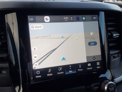 2022 RAM 1500 Big Horn Quad Cab 4x4 6'4' Box