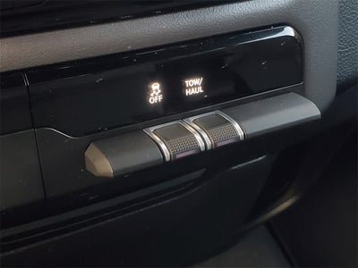 2022 RAM 1500 Big Horn Quad Cab 4x4 6'4' Box