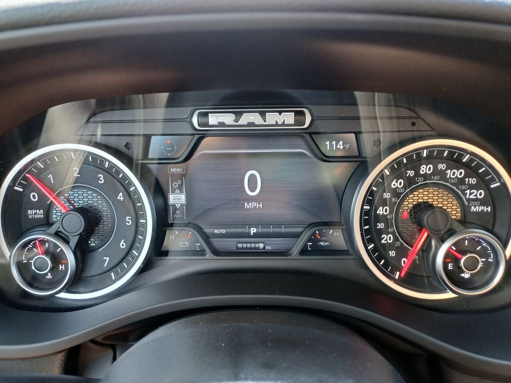 2027 RAM 1500 Big Horn/Lone Star