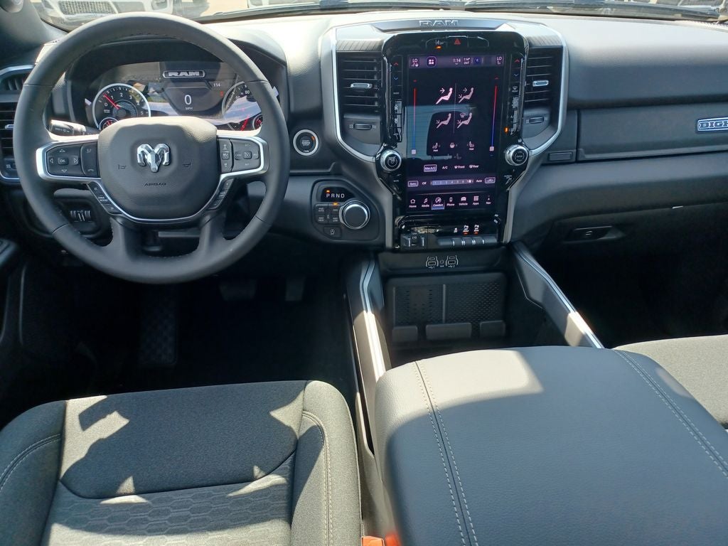 2027 RAM 1500 Big Horn/Lone Star