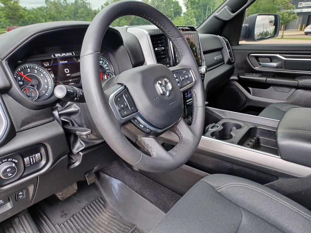 2025 RAM 1500 Big Horn Crew Cab 4x4 5'7' Box