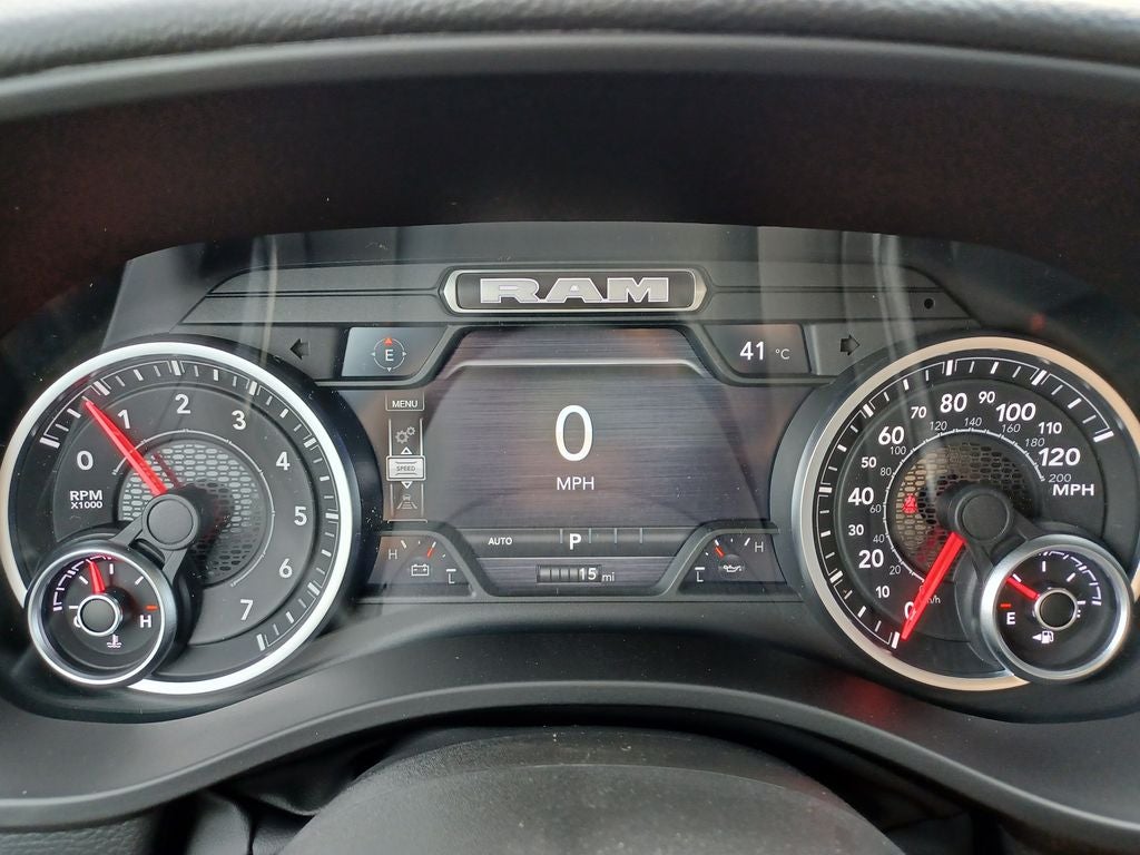 2027 RAM 1500 Big Horn/Lone Star