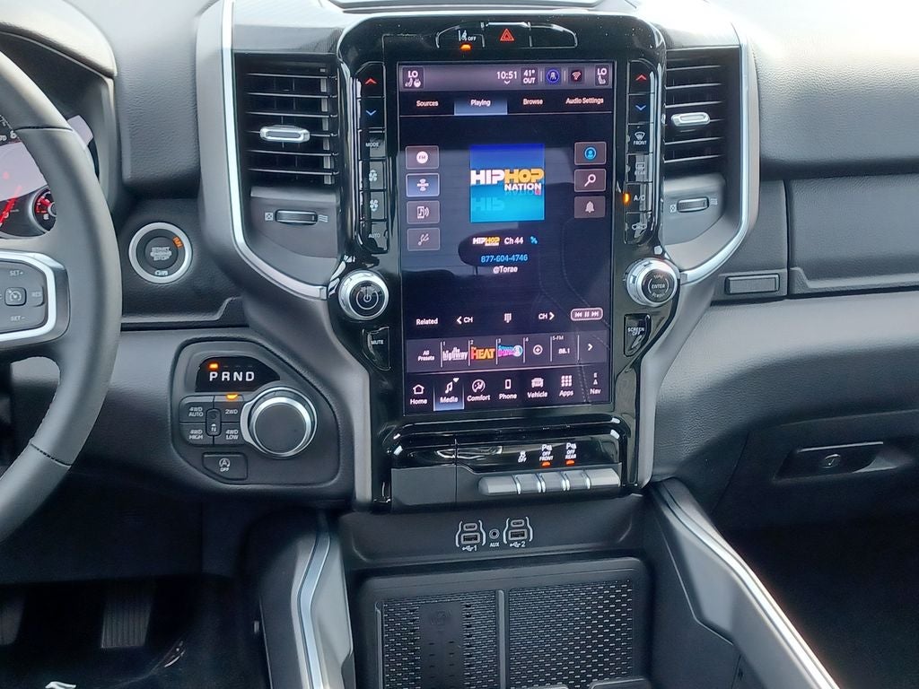2027 RAM 1500 Big Horn/Lone Star