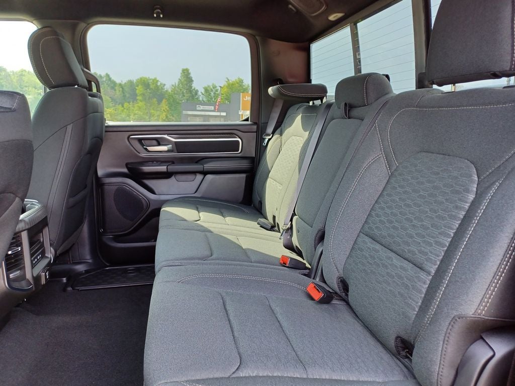2027 RAM 1500 Big Horn/Lone Star