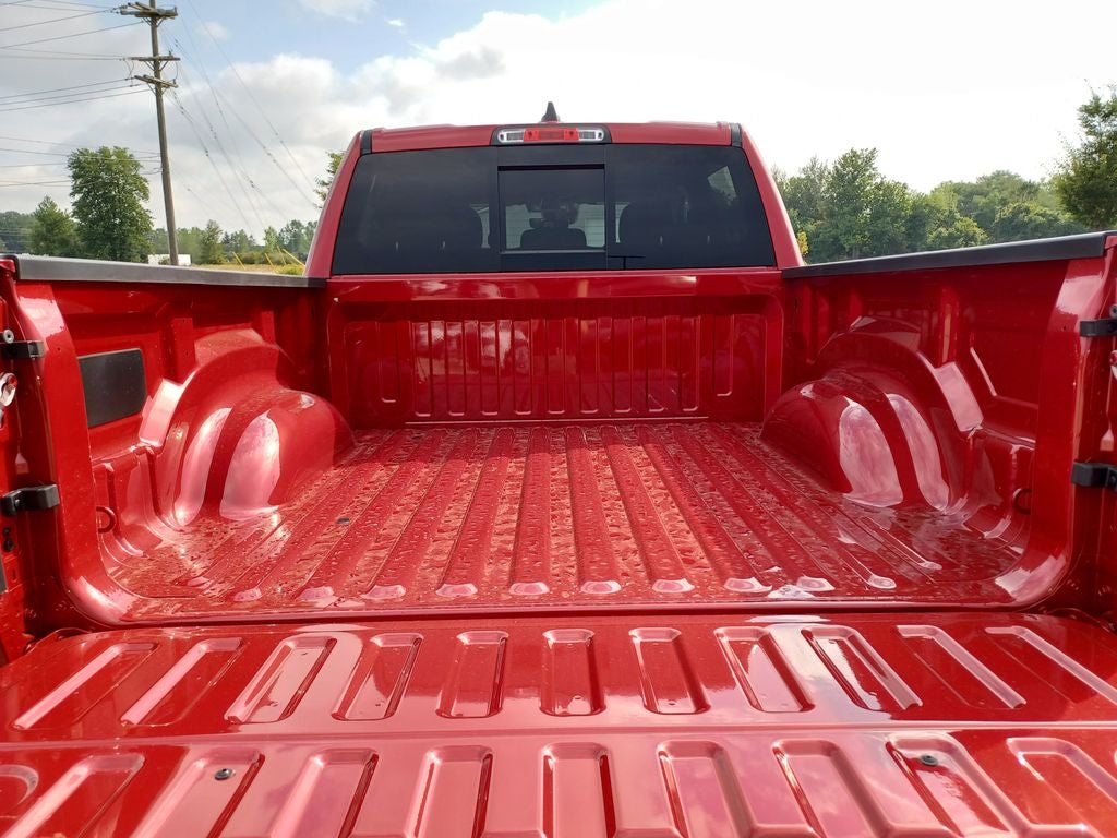 2027 RAM 1500 Big Horn/Lone Star