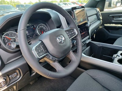 2027 RAM 1500 Big Horn/Lone Star