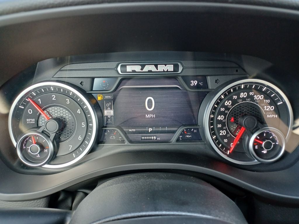2027 RAM 1500 Big Horn/Lone Star