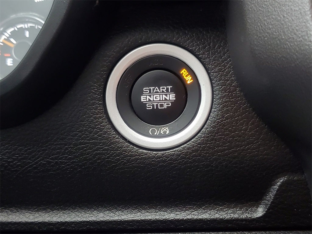 2021 RAM 1500 Big Horn Crew Cab 4x4 5'7' Box