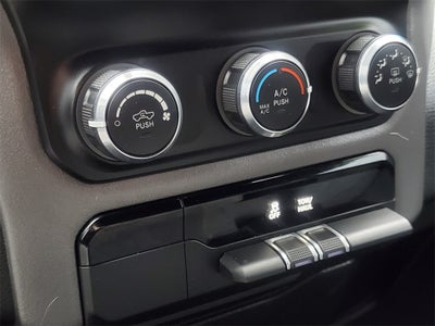 2021 RAM 1500 Big Horn Crew Cab 4x4 5'7' Box