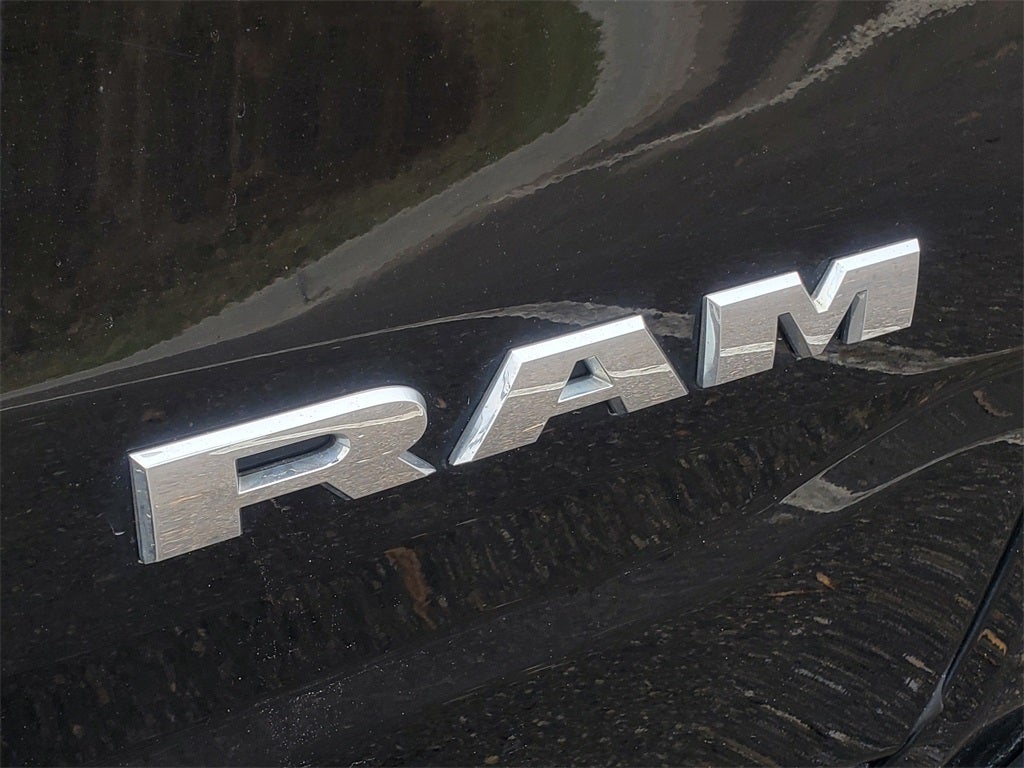 2021 RAM 1500 Big Horn Crew Cab 4x4 5'7' Box