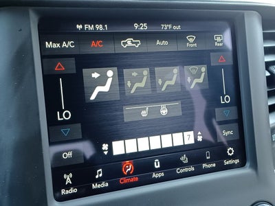 2020 RAM 1500 Big Horn Crew Cab 4x4 5'7' Box
