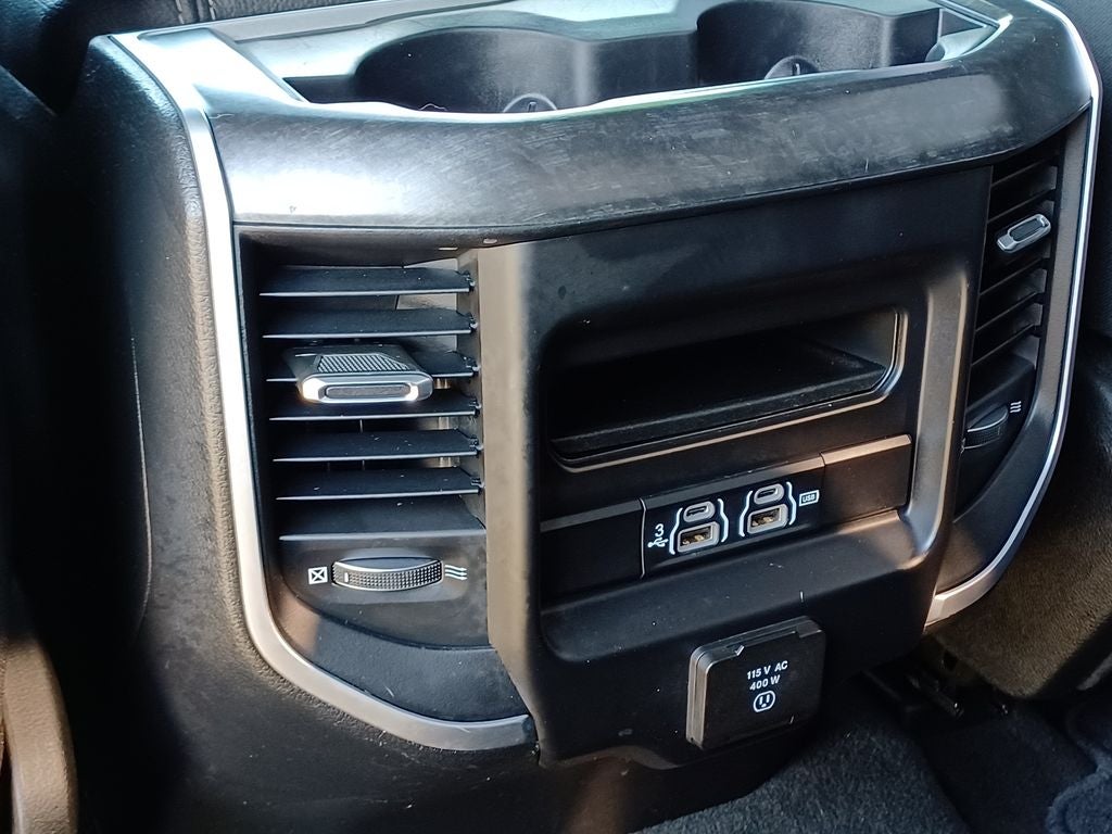 2020 RAM 1500 Big Horn Crew Cab 4x4 5'7' Box