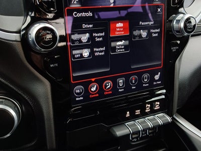 2020 RAM 1500 Big Horn Crew Cab 4x4 5'7' Box