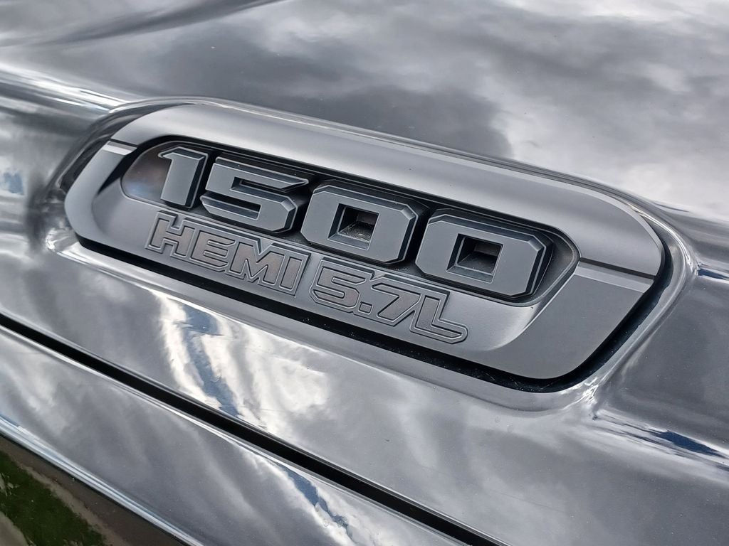 2020 RAM 1500 Big Horn Crew Cab 4x4 5'7' Box