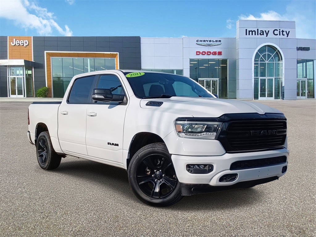 2021 RAM 1500 Big Horn Crew Cab 4x4 5'7' Box