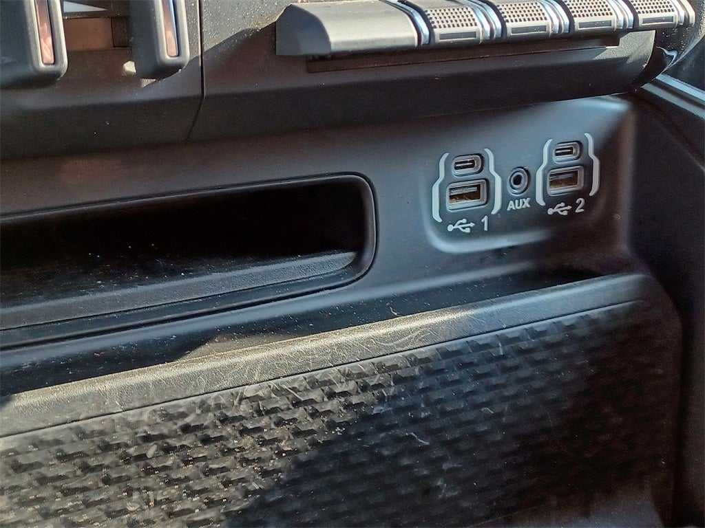 2021 RAM 1500 Big Horn Crew Cab 4x4 5'7' Box