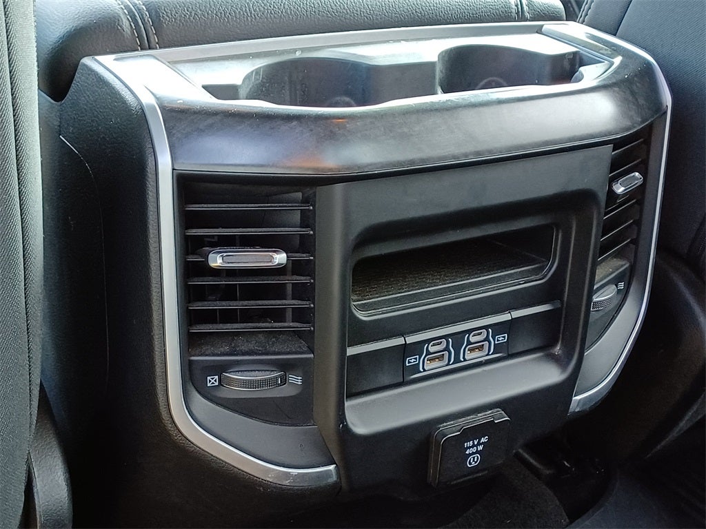 2021 RAM 1500 Big Horn Crew Cab 4x4 5'7' Box