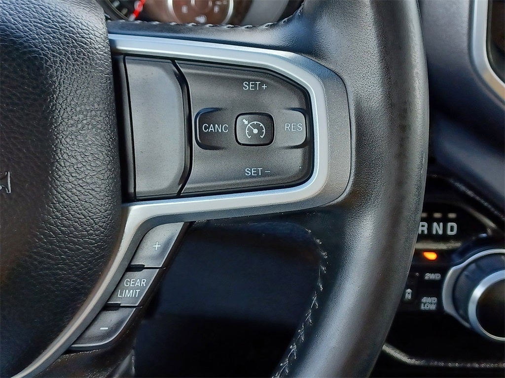 2022 RAM 1500 Big Horn Crew Cab 4x4 5'7' Box