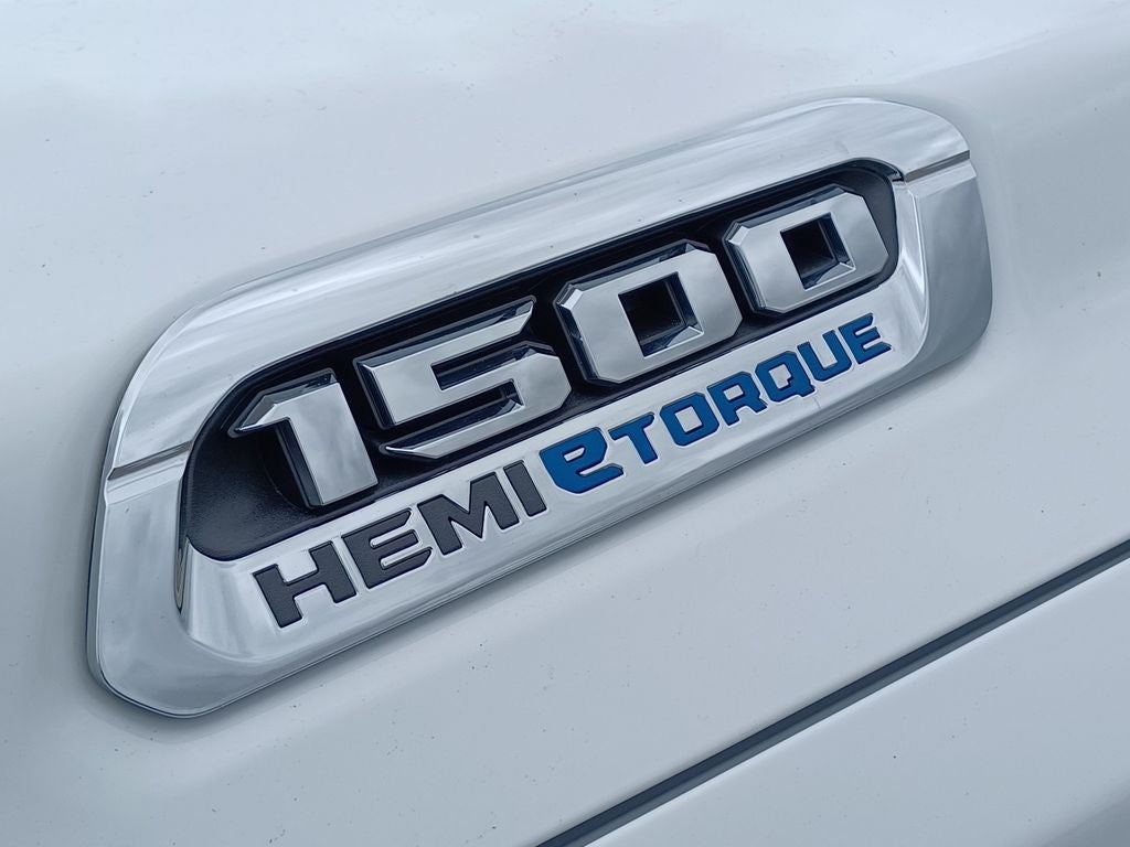 2023 RAM 1500 Big Horn Crew Cab 4x4 5'7' Box