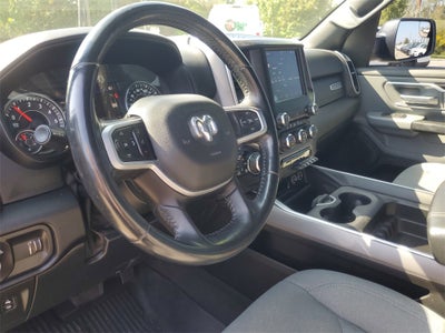 2022 RAM 1500 Big Horn Crew Cab 4x4 5'7' Box