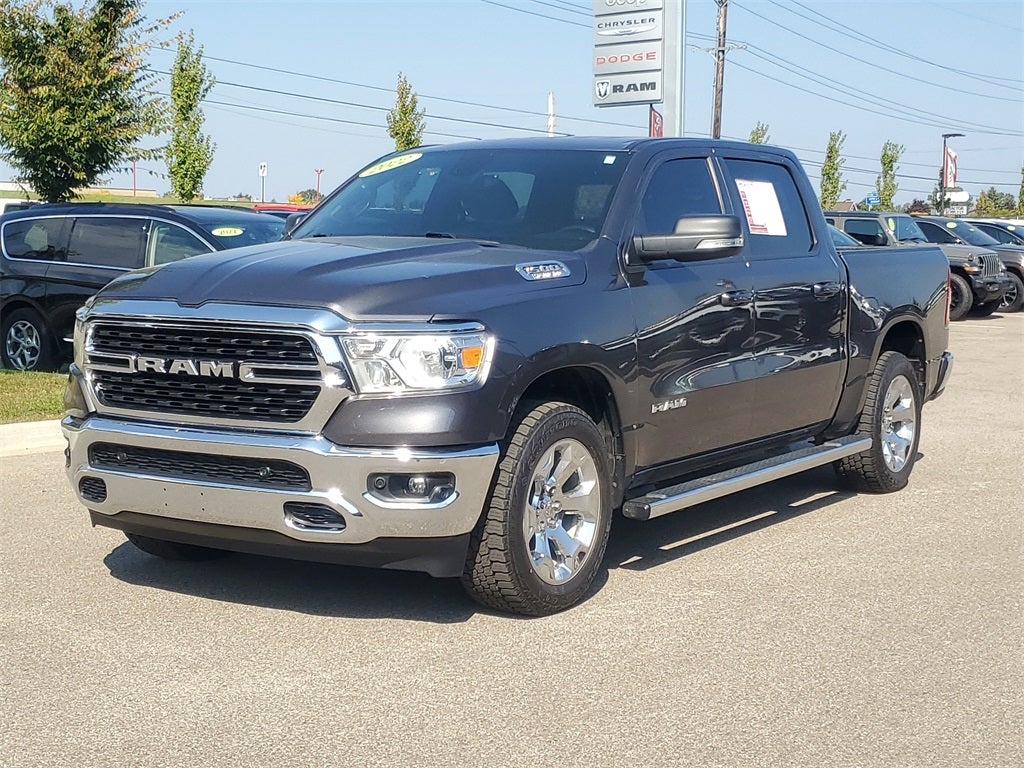 2022 RAM 1500 Big Horn Crew Cab 4x4 5'7' Box