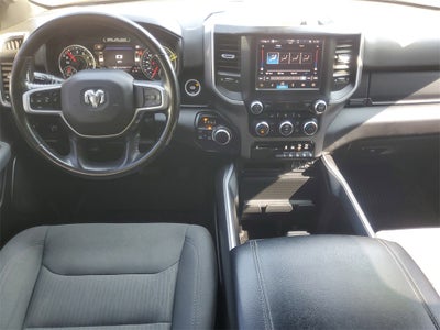 2022 RAM 1500 Big Horn Crew Cab 4x4 5'7' Box