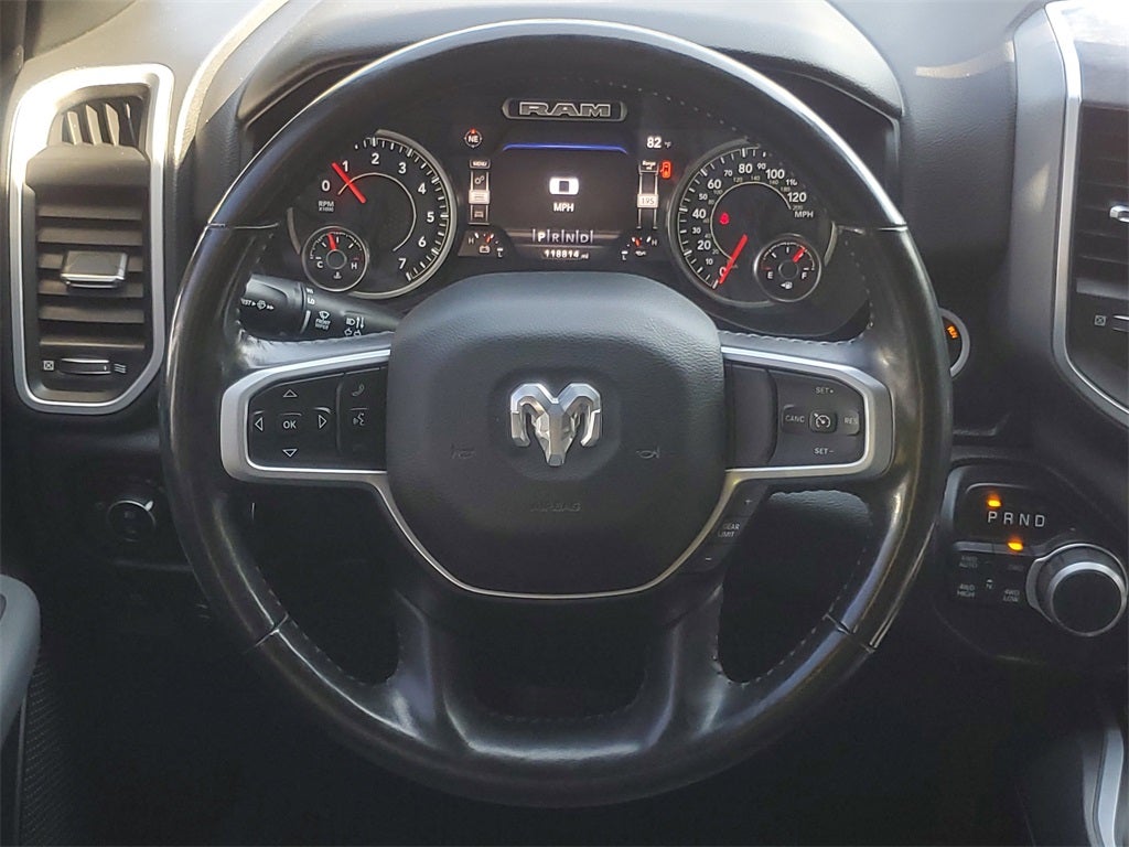 2022 RAM 1500 Big Horn Crew Cab 4x4 5'7' Box