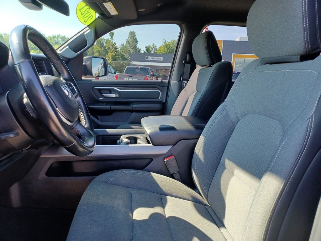 2021 RAM 1500 Big Horn Crew Cab 4x4 5'7' Box