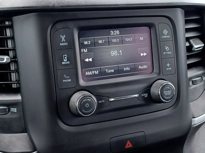 2022 RAM 1500 Big Horn Crew Cab 4x4 5'7' Box