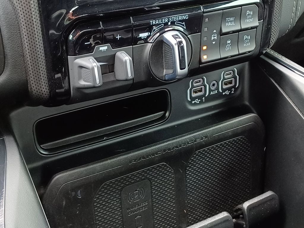 2023 RAM 1500 Limited Crew Cab 4x4 5'7' Box