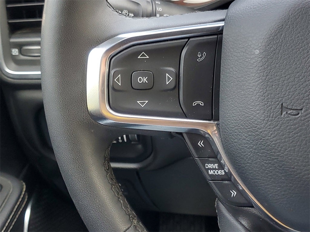 2025 RAM 1500 Laramie Crew Cab 4x4 5'7' Box