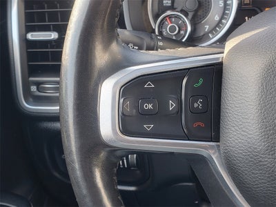 2020 RAM 1500 Laramie Crew Cab 4x4 5'7' Box