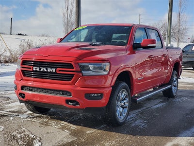 2020 RAM 1500 Laramie Crew Cab 4x4 5'7' Box