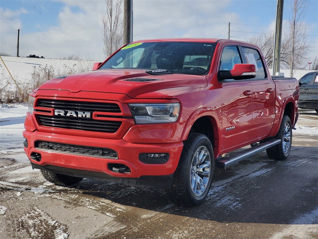2020 RAM 1500 Laramie Crew Cab 4x4 5'7' Box