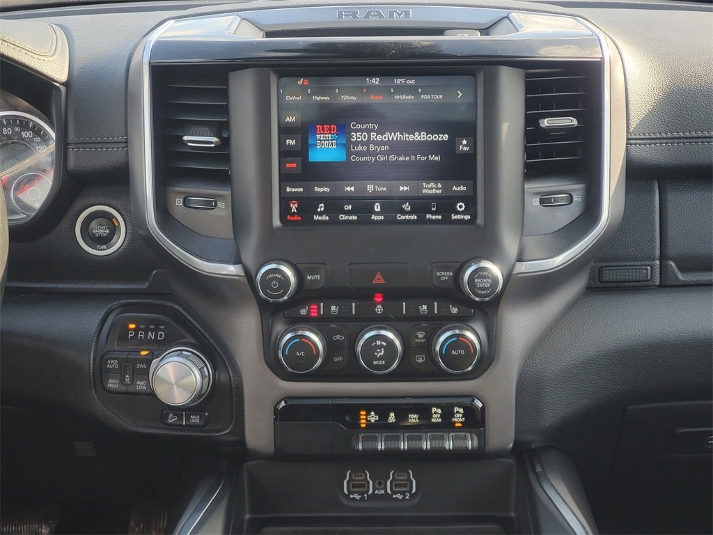 2020 RAM 1500 Laramie Crew Cab 4x4 5'7' Box